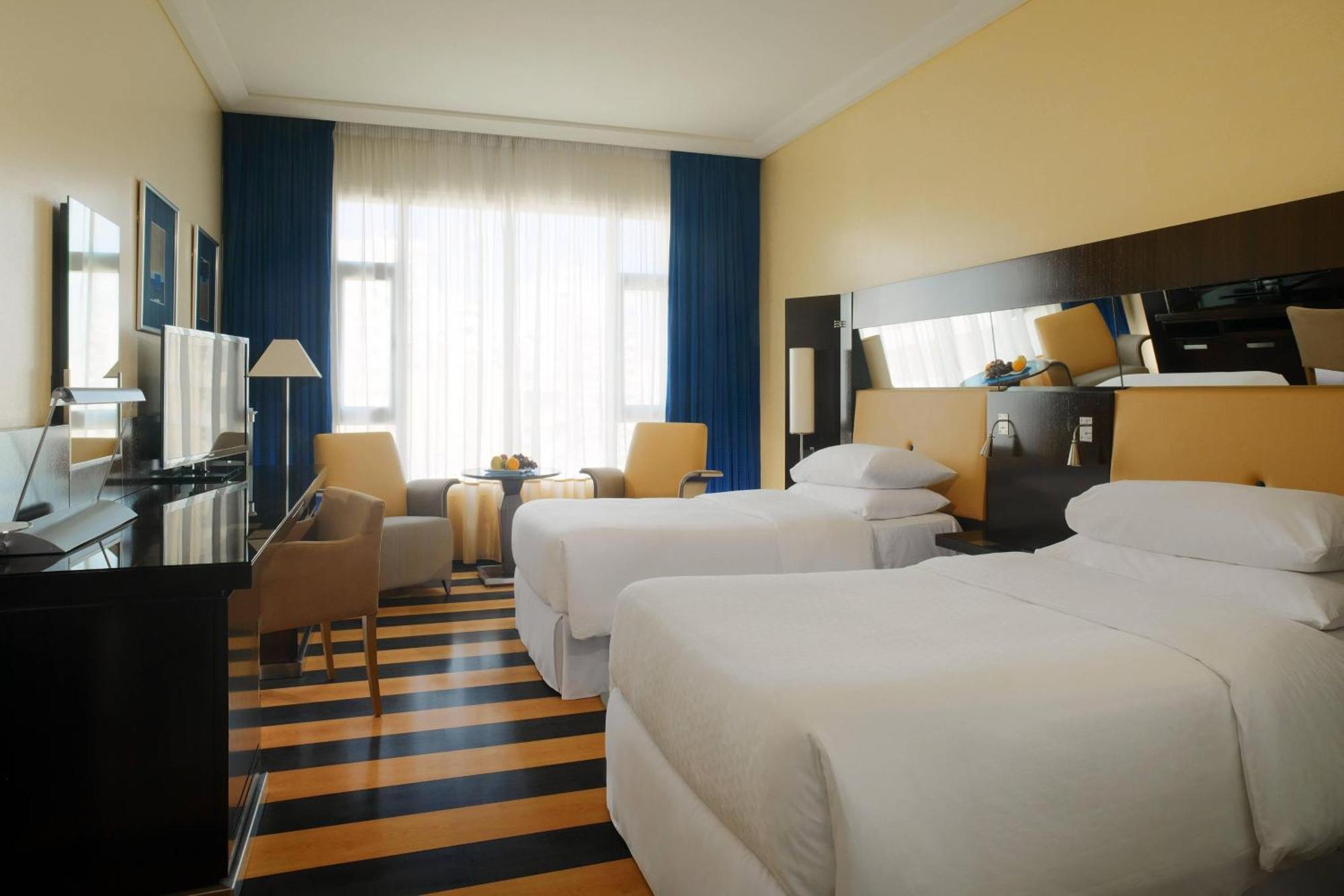 Four Points By Sheraton Le Verdun Beirute Exterior foto