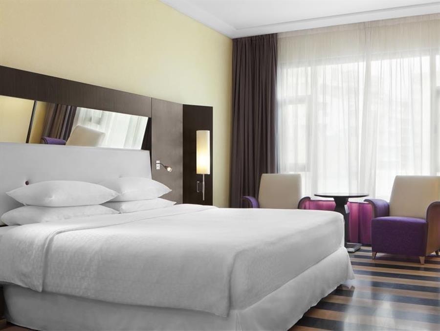 Four Points By Sheraton Le Verdun Beirute Exterior foto